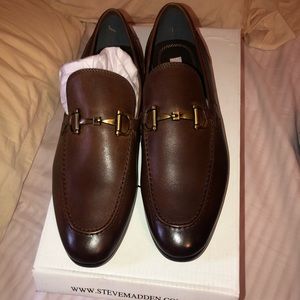 Steve maddens men’s shoes size 9